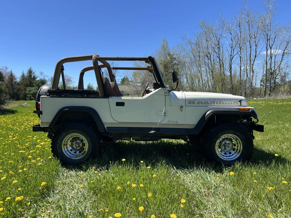 1987 Jeep YJ Wrangler - Image 4 of 29