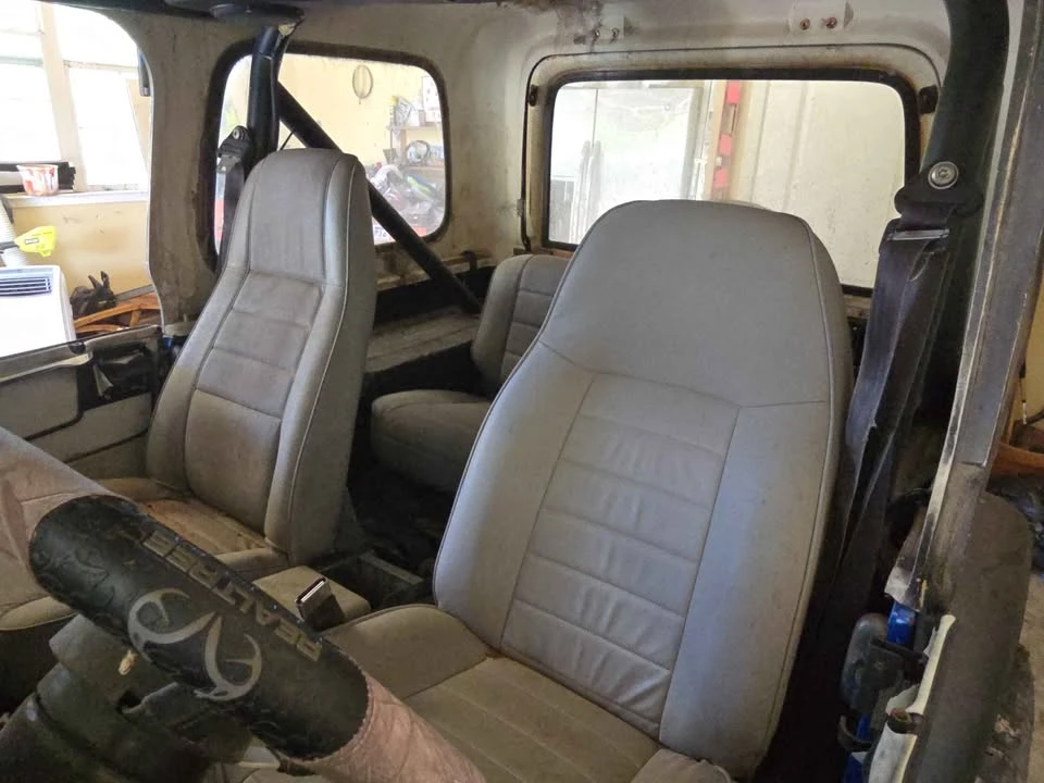 1987 Jeep YJ Wrangler - Image 8 of 14