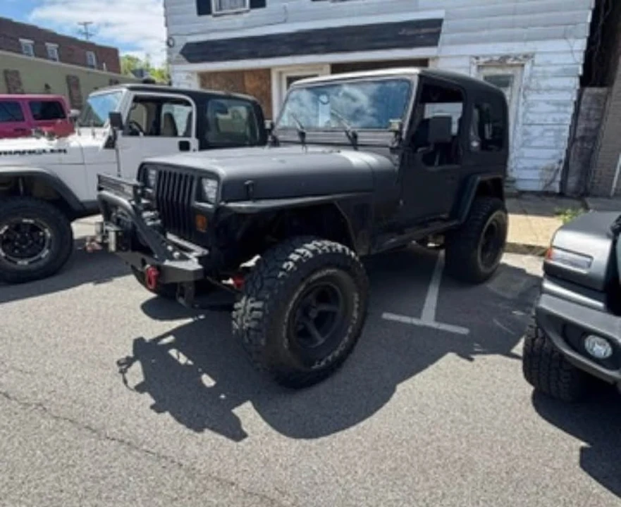 1987 Jeep YJ Wrangler - Image 4 of 4
