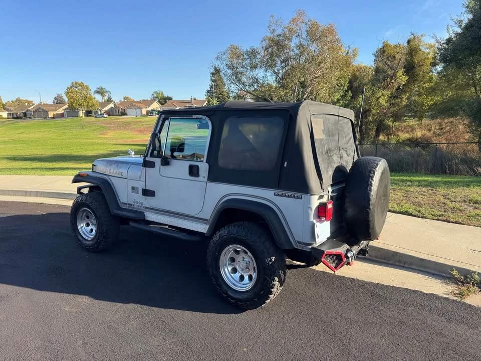 1987 Jeep YJ Wrangler - Image 4 of 9
