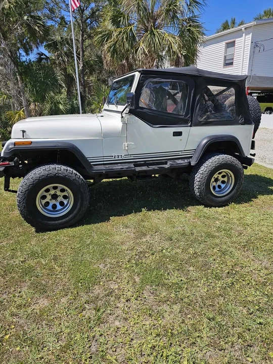1987 Jeep YJ Wrangler - Image 9 of 11