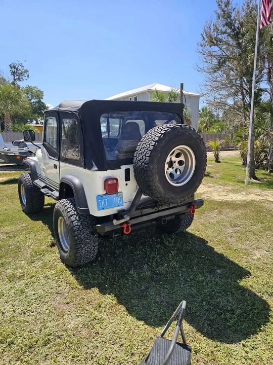 1987 Jeep YJ Wrangler - Image 11 of 11