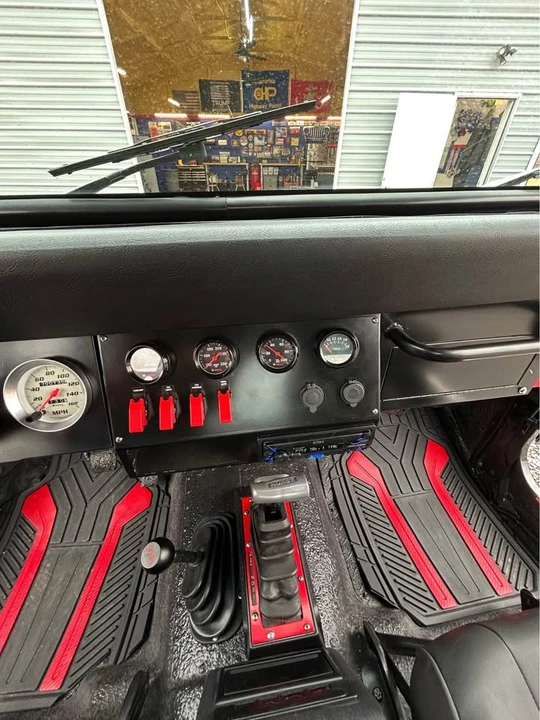 1987 Jeep YJ Wrangler - Image 10 of 11