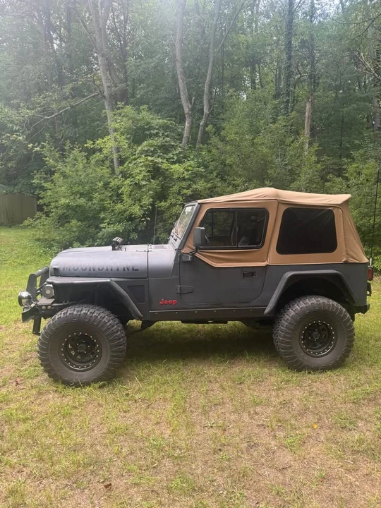 1987 Jeep YJ Wrangler - Image 5 of 20