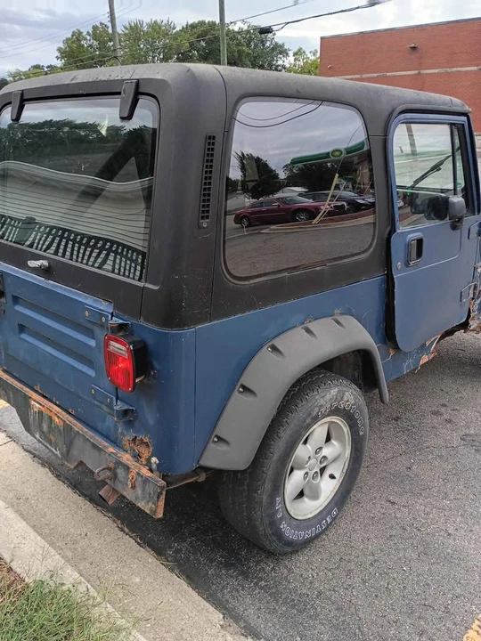 1987 Jeep YJ Wrangler - Image 4 of 9
