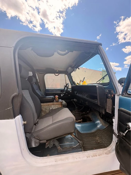 1987 Jeep YJ Wrangler - Image 16 of 20