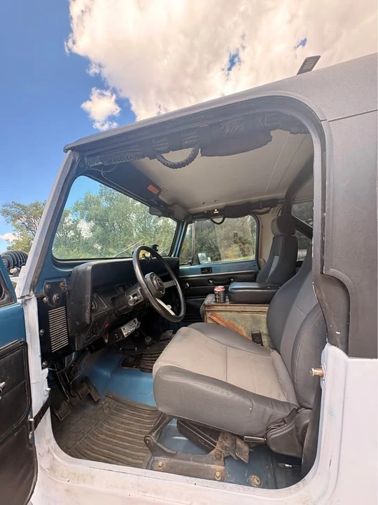 1987 Jeep YJ Wrangler - Image 15 of 20