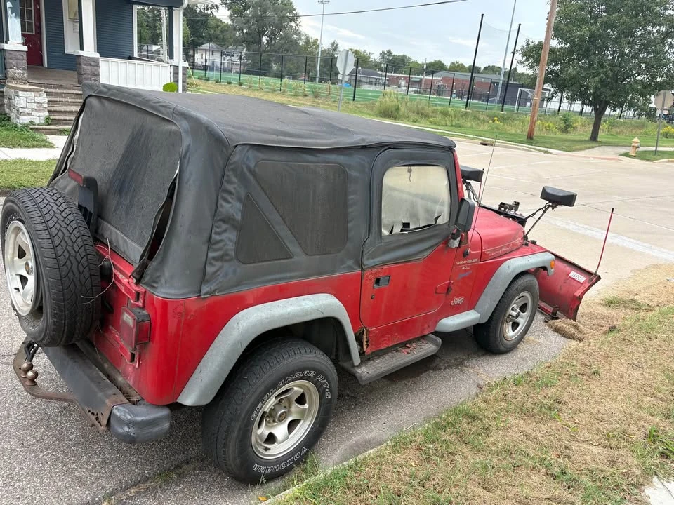1987 Jeep YJ Wrangler - Image 3 of 3