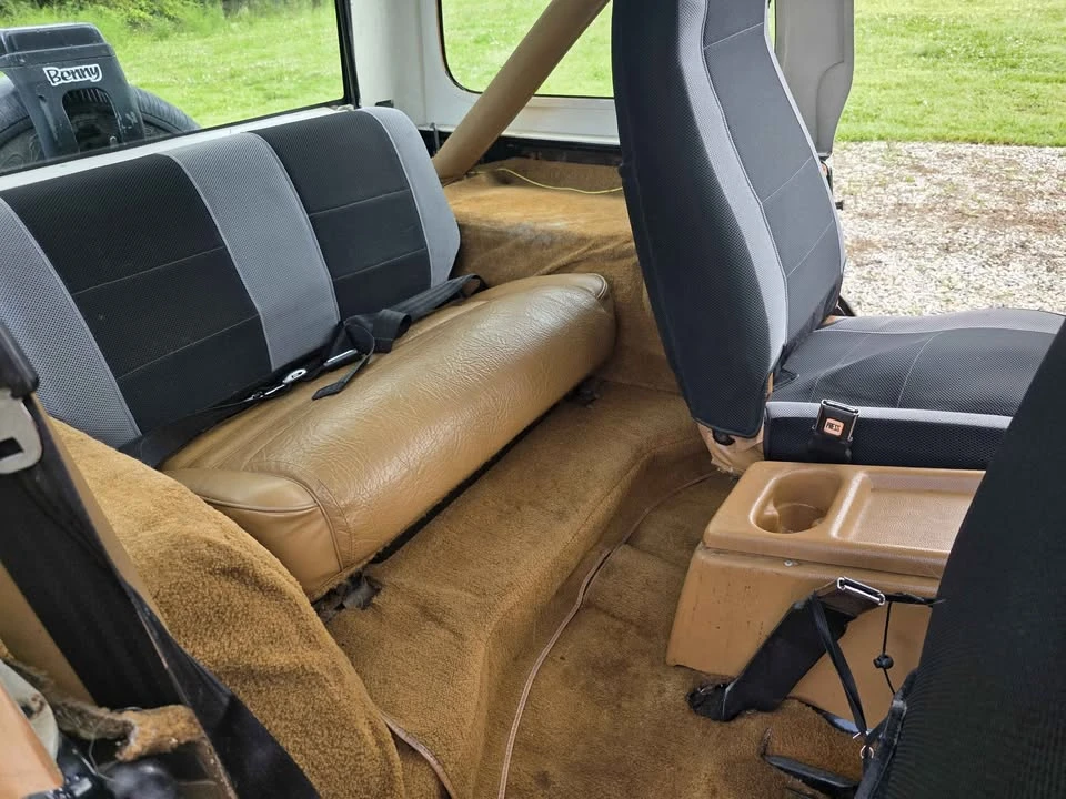 1987 Jeep YJ Wrangler - Image 5 of 7