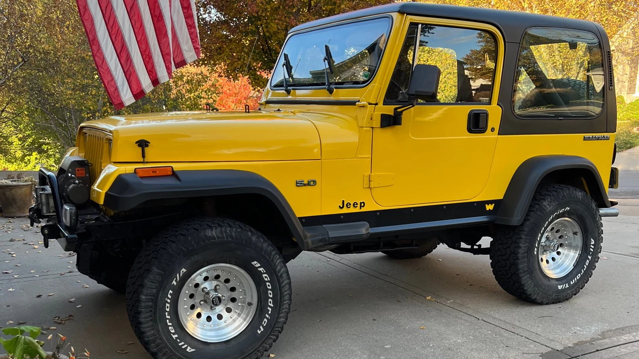 1987 Jeep YJ Wrangler - Image 23 of 27
