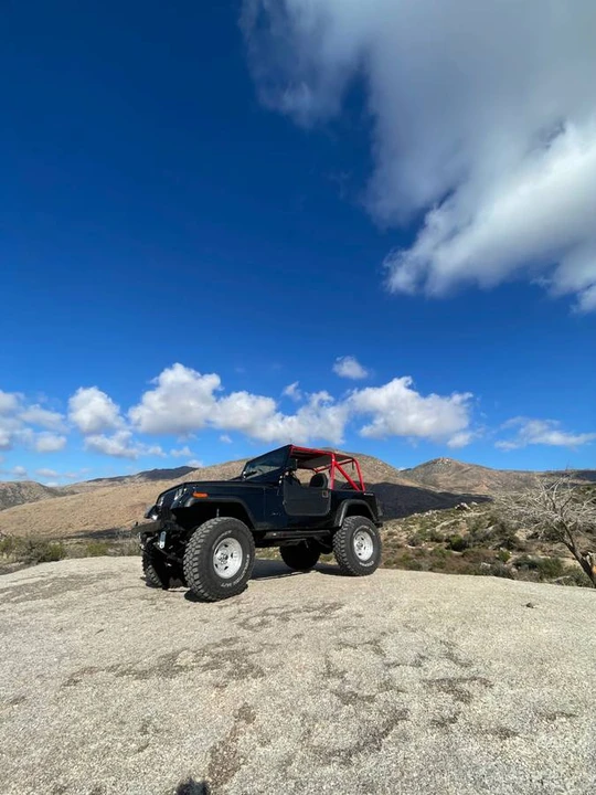 1987 Jeep YJ Wrangler - Image 2 of 2