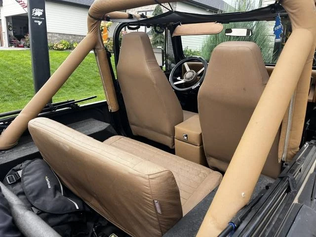 1987 Jeep YJ Wrangler - Image 10 of 11
