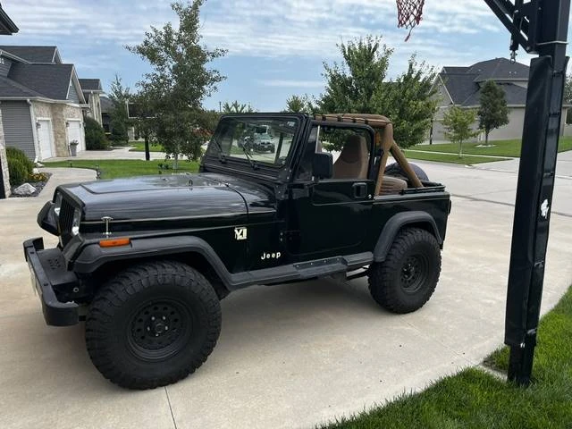 1987 Jeep YJ Wrangler - Image 4 of 11