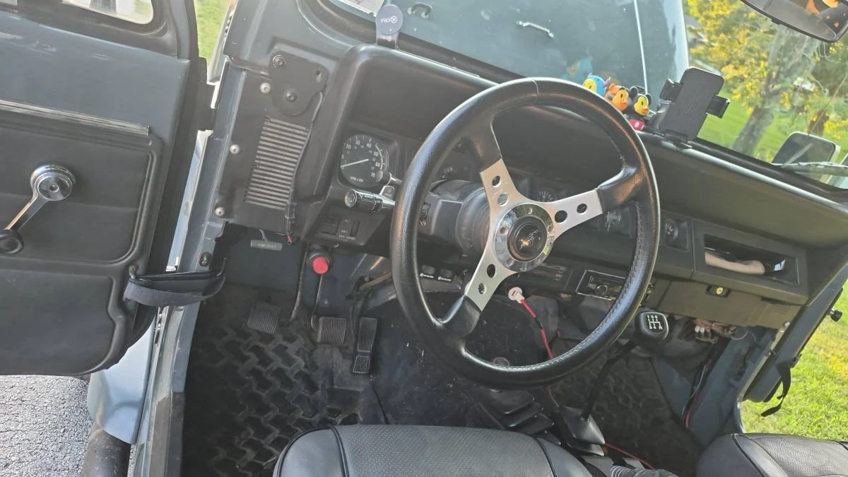 1987 Jeep YJ Wrangler - Image 5 of 13