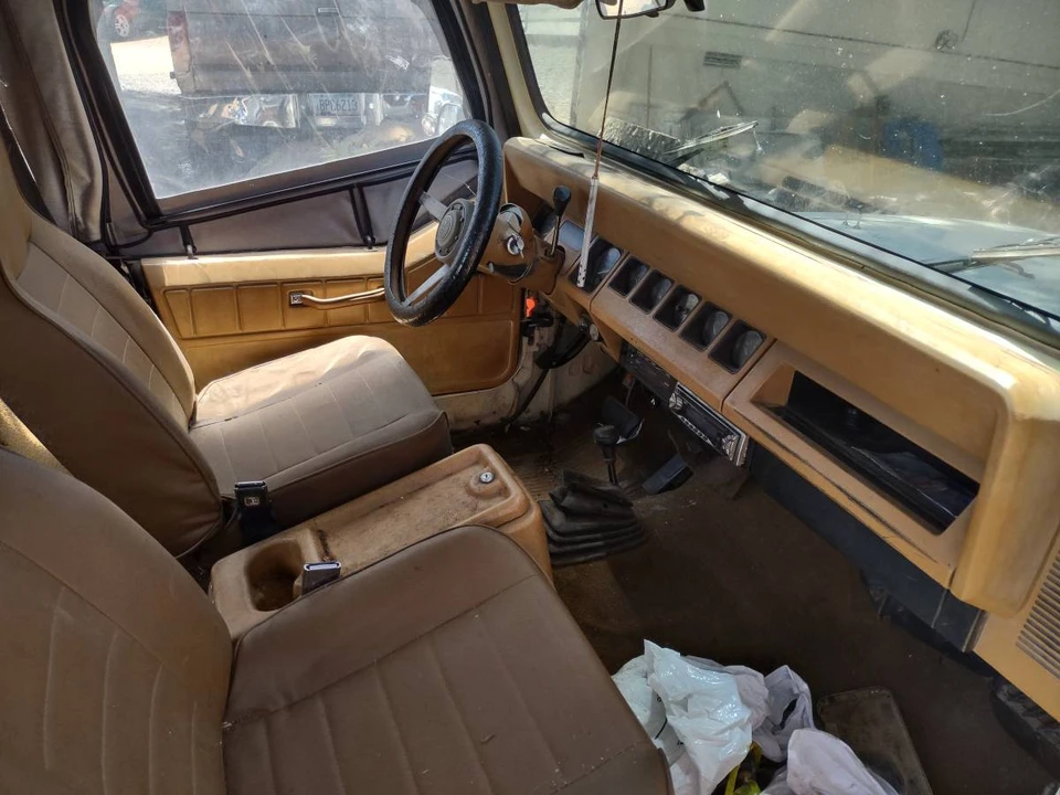 1987 Jeep Wrangler - Image 4 of 7