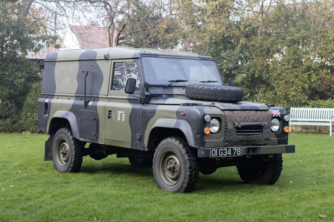 1987 Land Rover Defender 110 - Image 2 of 31