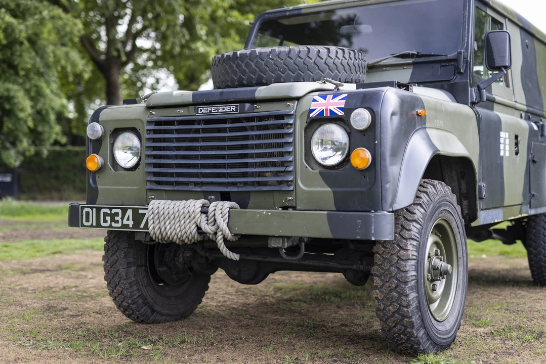 1987 Land Rover Defender 110 - Image 25 of 31