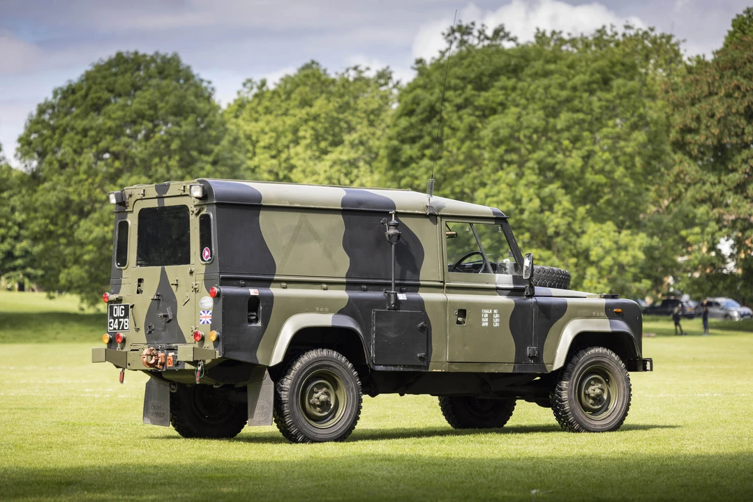1987 Land Rover Defender 110 - Image 6 of 31