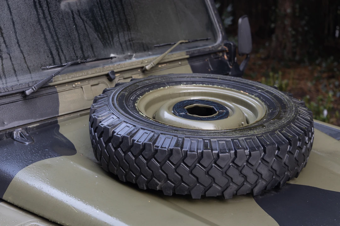 1987 Land Rover Defender 110 - Image 27 of 31