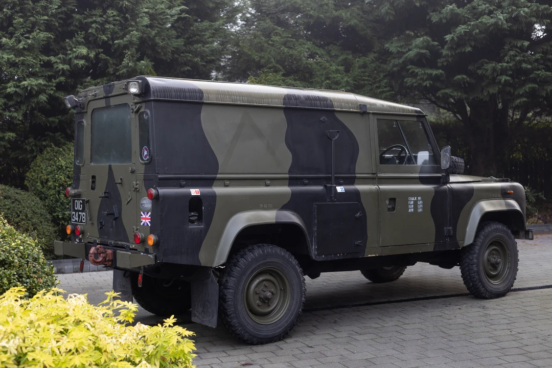 1987 Land Rover Defender 110 - Image 16 of 31