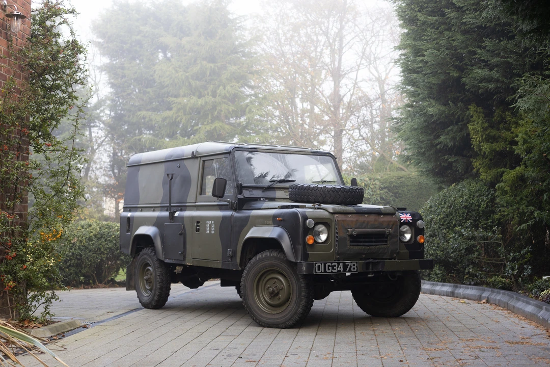 1987 Land Rover Defender 110 - Image 19 of 31