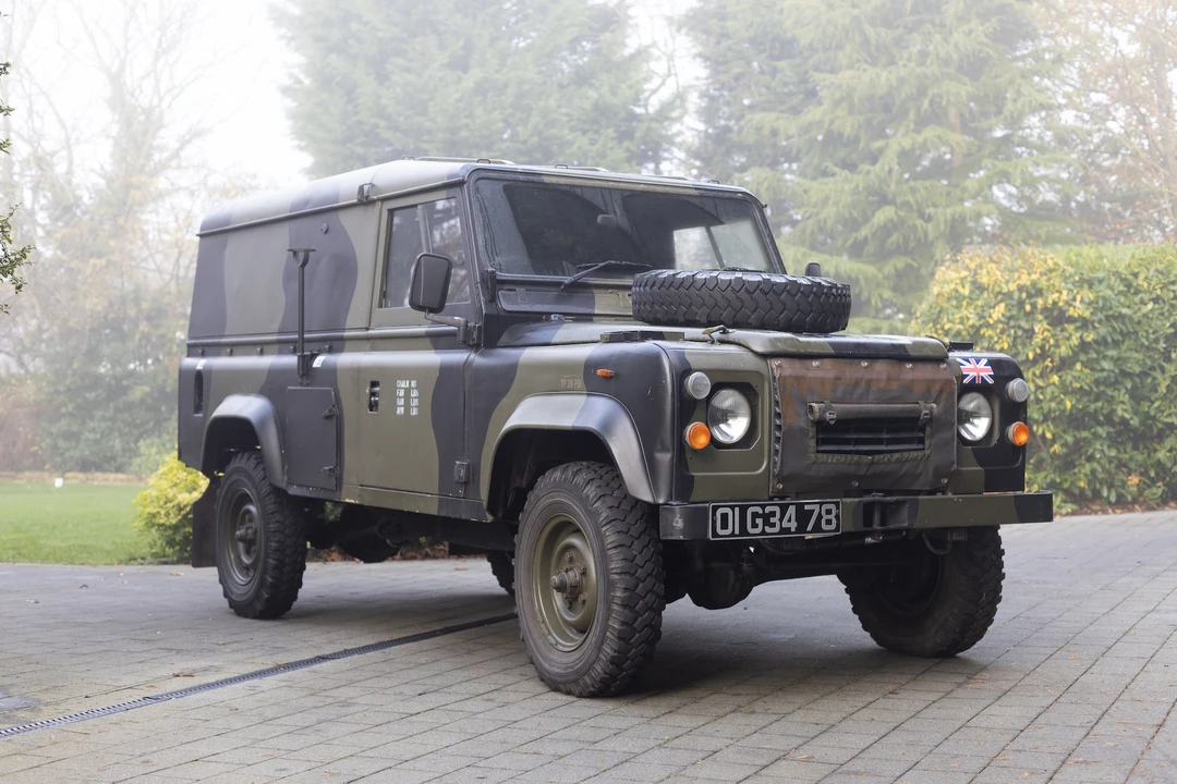 1987 Land Rover Defender 110 - Image 18 of 31