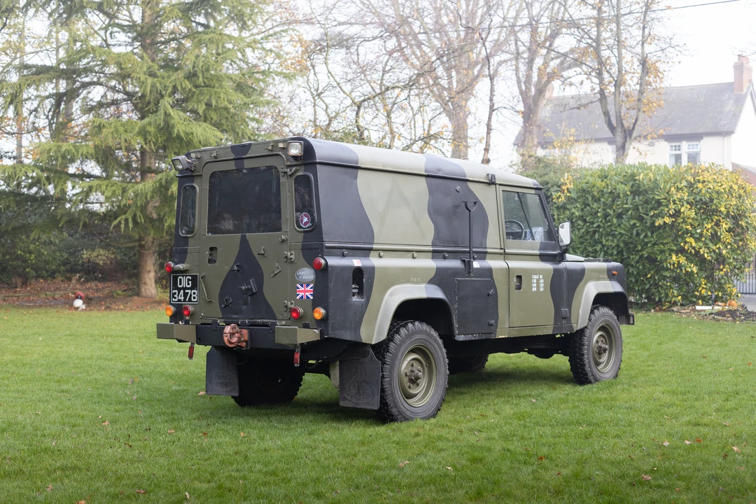1987 Land Rover Defender 110 - Image 8 of 31
