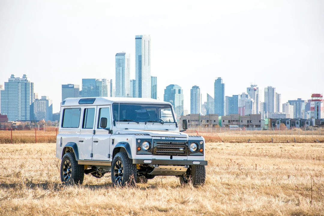 1987 Land Rover Defender 110 - Image 11 of 16