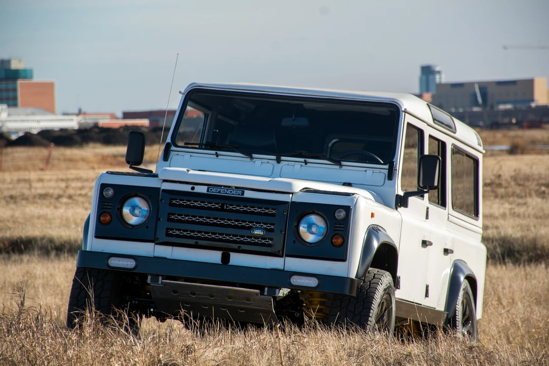 1987 Land Rover Defender 110 - Image 10 of 16