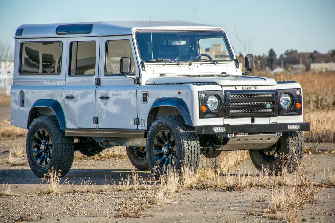 1987 Land Rover Defender 110 - Image 6 of 16
