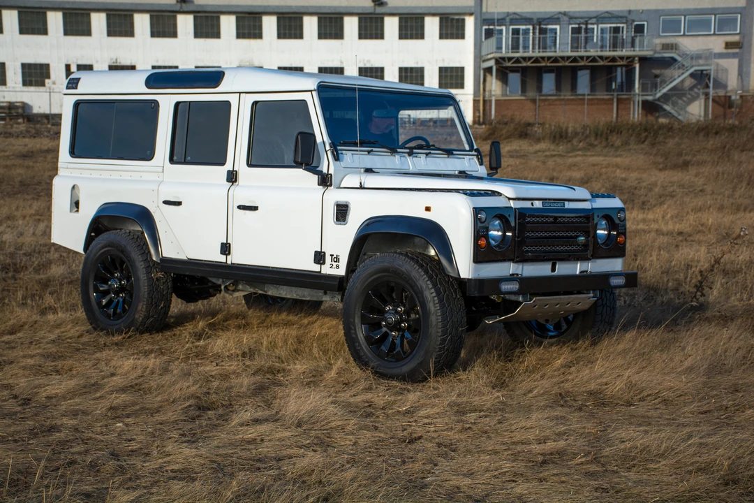 1987 Land Rover Defender 110 - Image 7 of 16