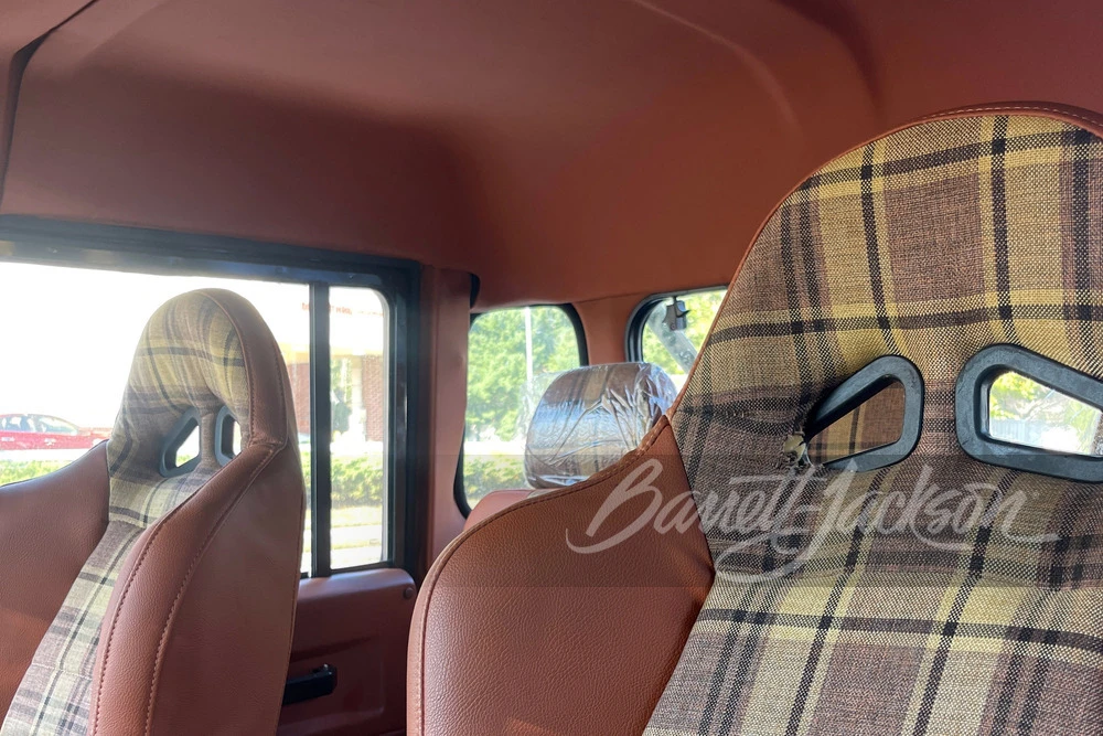 1987 Land Rover Defender 110 - Image 4 of 25