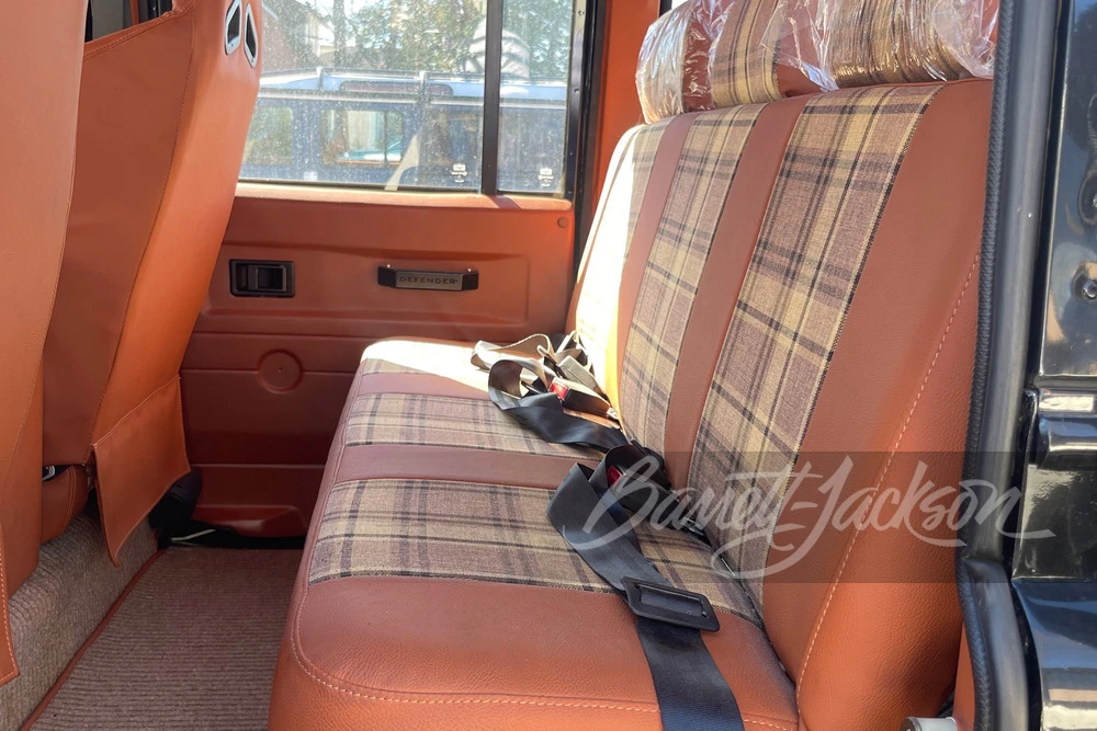 1987 Land Rover Defender 110 - Image 8 of 25