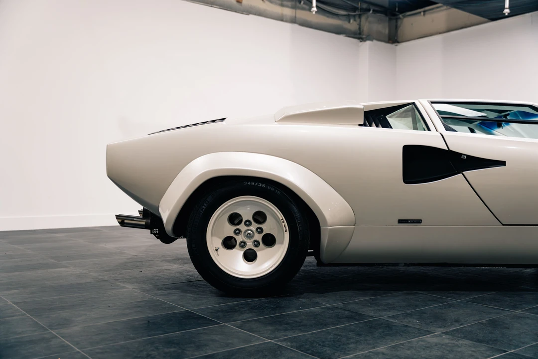 1987 Lamborghini Countach LP5000 Quattrovalvole - Image 23 of 31
