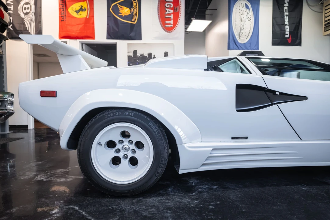 1987 Lamborghini Countach LP5000 Quattrovalvole - Image 16 of 31