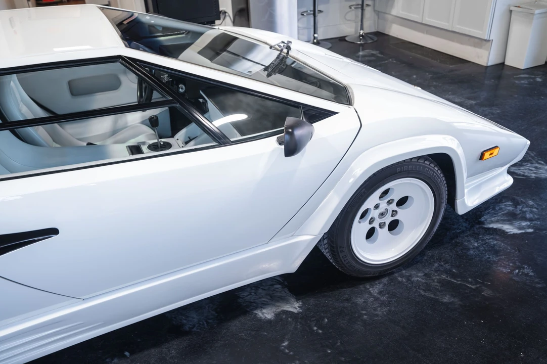 1987 Lamborghini Countach LP5000 Quattrovalvole - Image 15 of 31