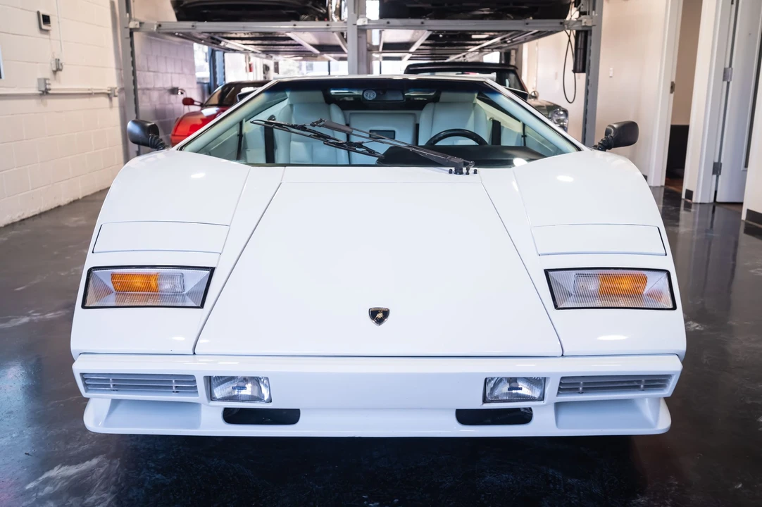 1987 Lamborghini Countach LP5000 Quattrovalvole - Image 3 of 31