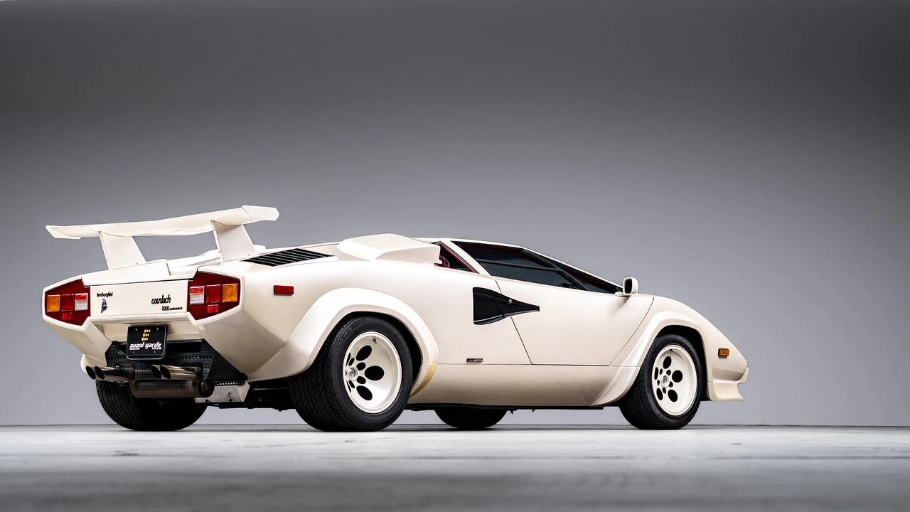 1987 Lamborghini Countach LP5000 Quattrovalvole - Image 19 of 31