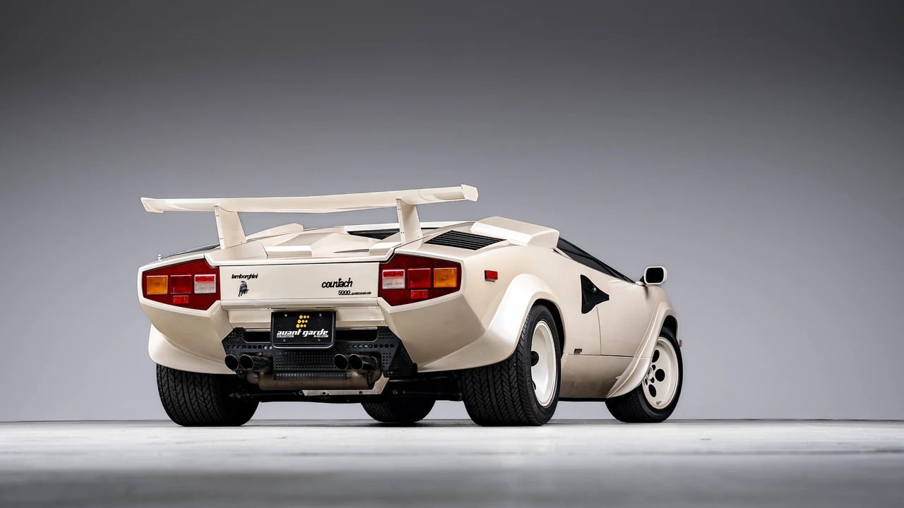 1987 Lamborghini Countach LP5000 Quattrovalvole - Image 21 of 31