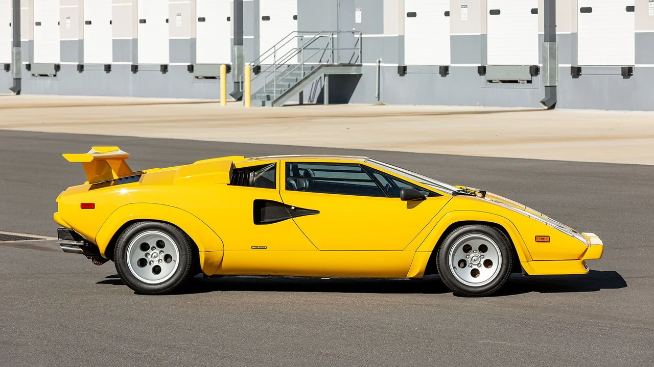 1987 Lamborghini Countach LP5000 Quattrovalvole - Image 25 of 31