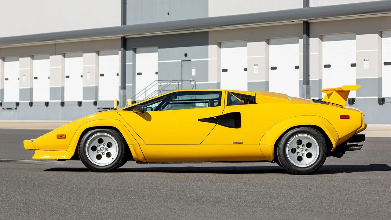 1987 Lamborghini Countach LP5000 Quattrovalvole - Image 18 of 31
