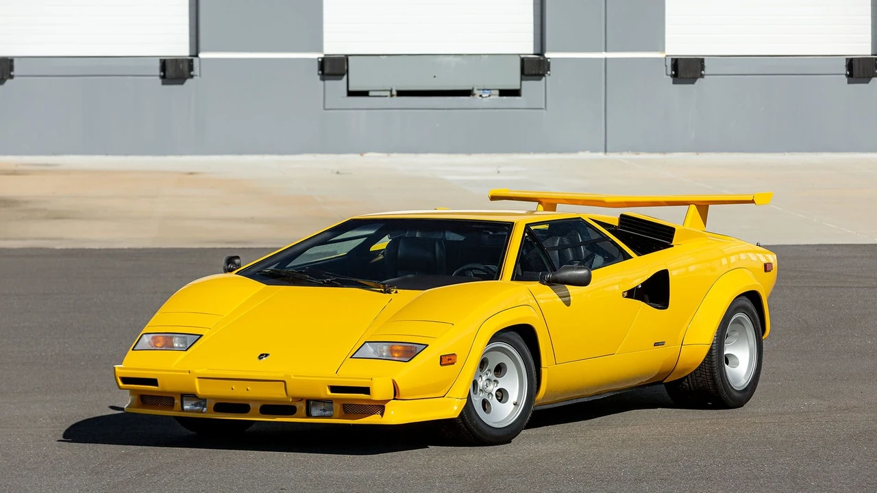 1987 Lamborghini Countach LP5000 Quattrovalvole - Image 19 of 31