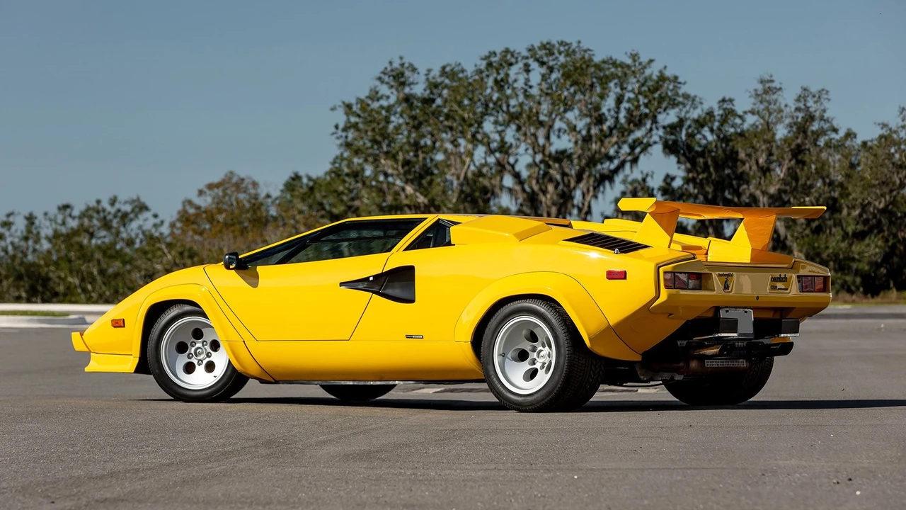 1987 Lamborghini Countach LP5000 Quattrovalvole - Image 6 of 31