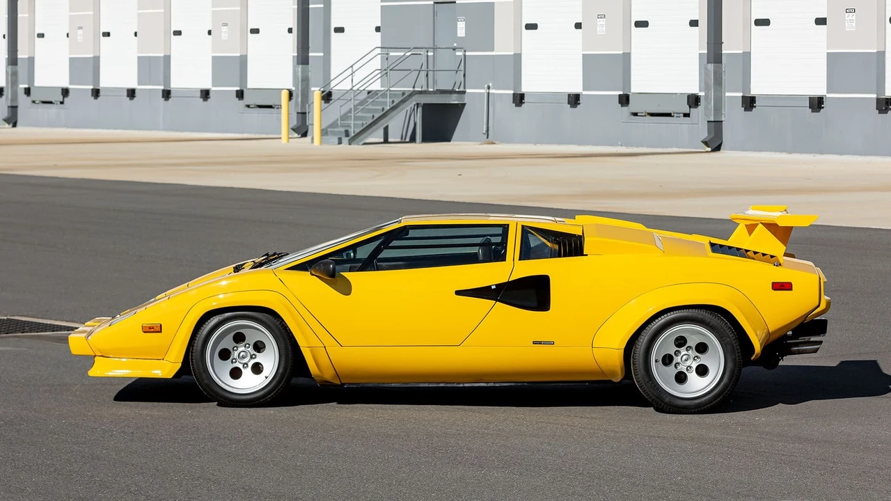 1987 Lamborghini Countach LP5000 Quattrovalvole - Image 17 of 31