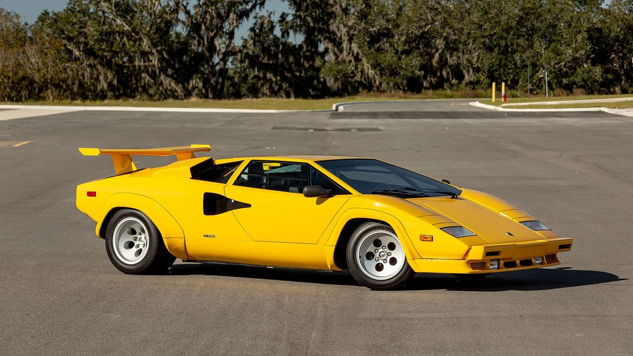 1987 Lamborghini Countach LP5000 Quattrovalvole - Image 10 of 31