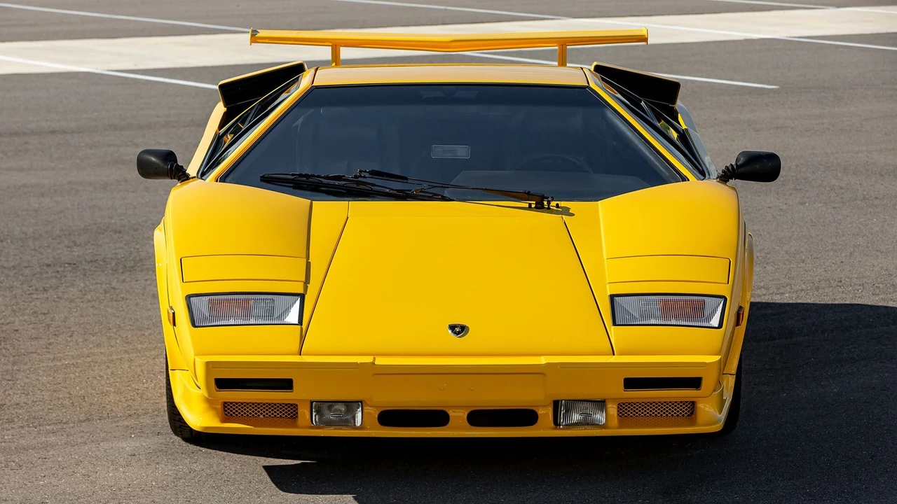 1987 Lamborghini Countach LP5000 Quattrovalvole - Image 24 of 31