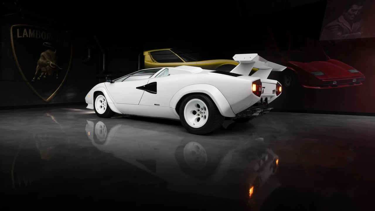 1987 Lamborghini Countach LP5000 Quattrovalvole - Image 27 of 31