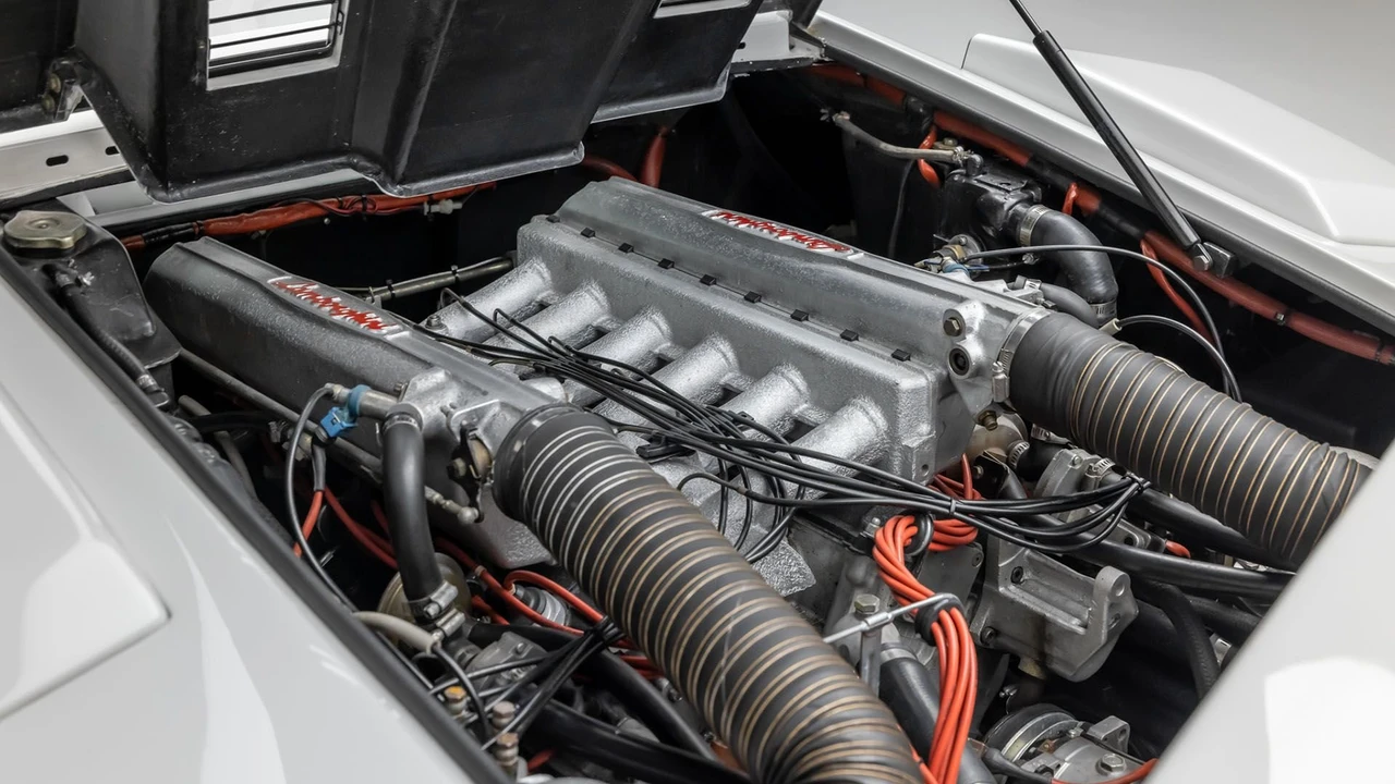 1987 Lamborghini Countach LP5000 Quattrovalvole - Image 10 of 31