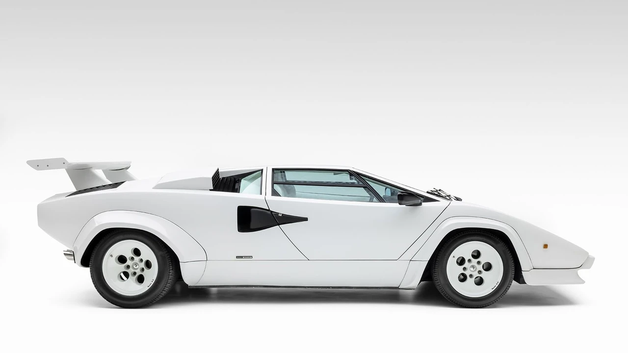 1987 Lamborghini Countach LP5000 Quattrovalvole - Image 2 of 31