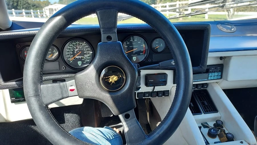 1987 Lamborghini Countach LP5000 Quattrovalvole - Image 3 of 9